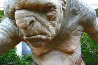 WetaCaveTroll
