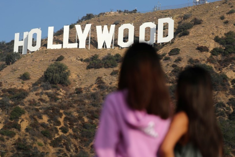 From the original article, Lucy Nicholson / Reuters