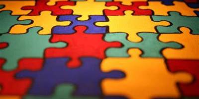 What is the role of dopamine in PDA?