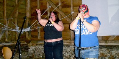 What is the relationship between Trump's narcissism and the self-destructiveness of MAGA