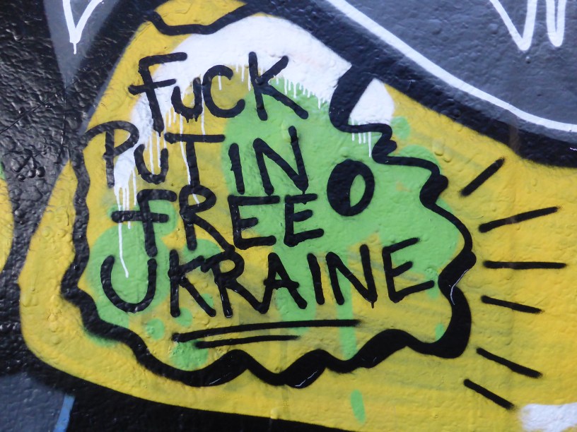 How can I help Ukraine resist Putin's invasion?